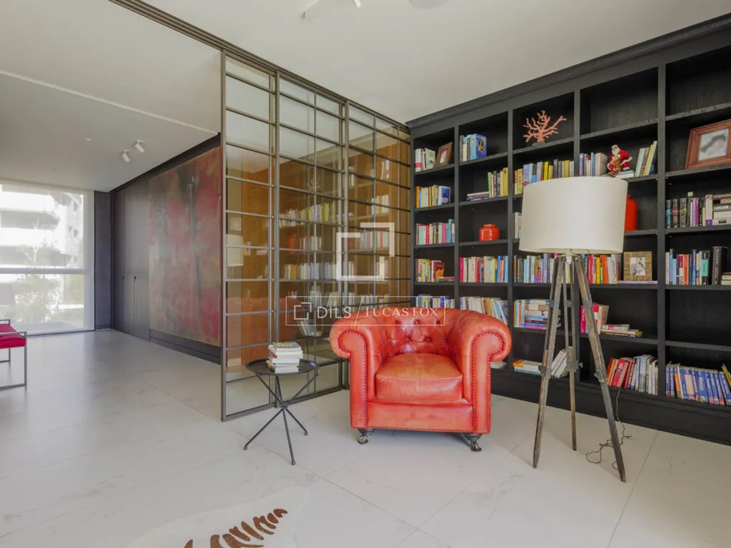 Living Room - Luxury Apartment with Golf Course Views in La Finca