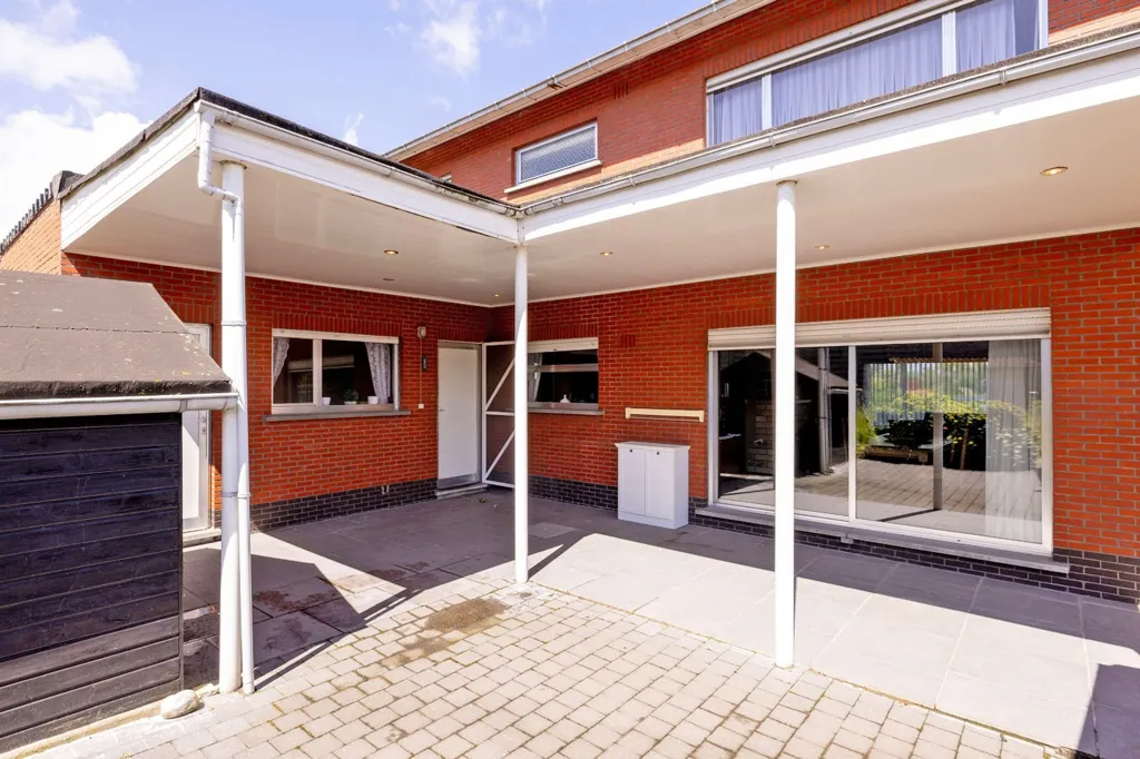 Terrasse - Maison à Renover avec Jardin et Terrasse à Putte