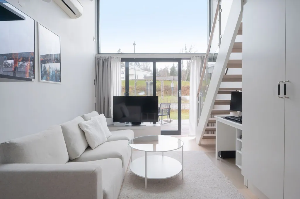 Elutuba - Studio Flat with Garden in Högmora, Huddinge