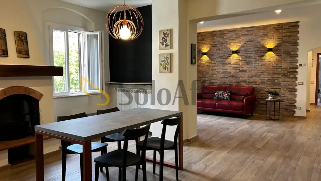 Söögituba - Triplex with Recent Renovation in Cucigliana