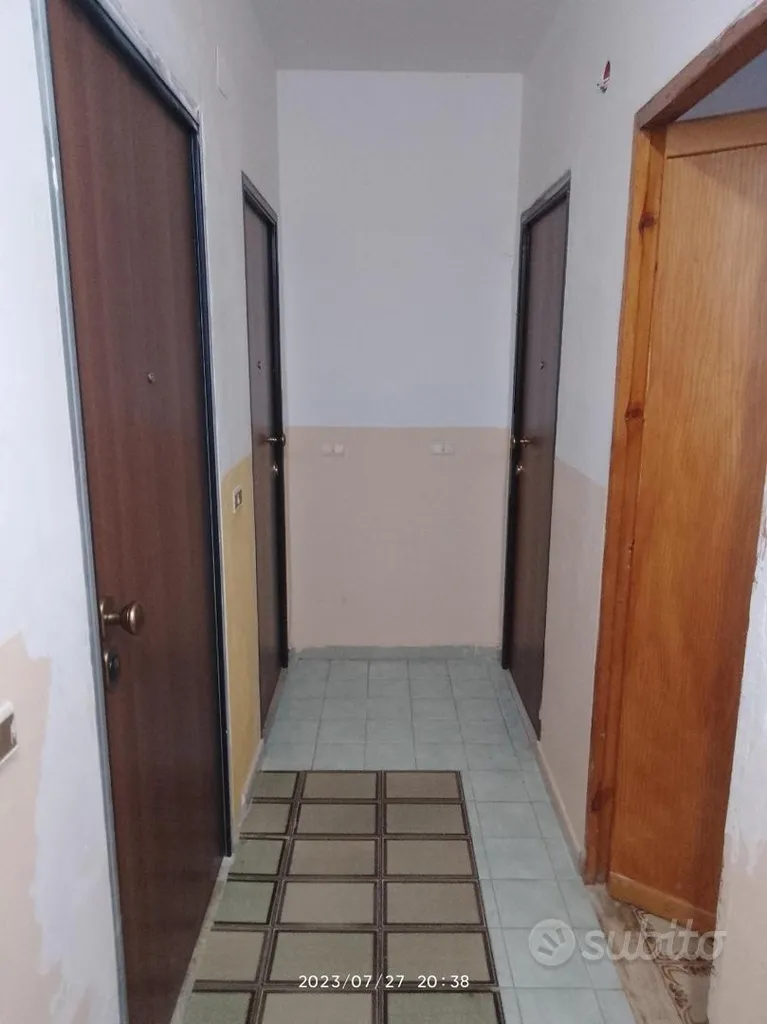 Entrée - Apartment with Balcony near Scalea Station