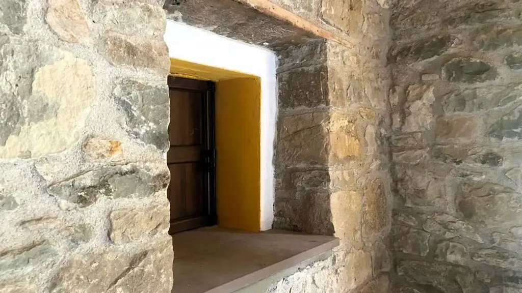 Habitaciones - Rustic Borgo with Restored Buildings near Casina