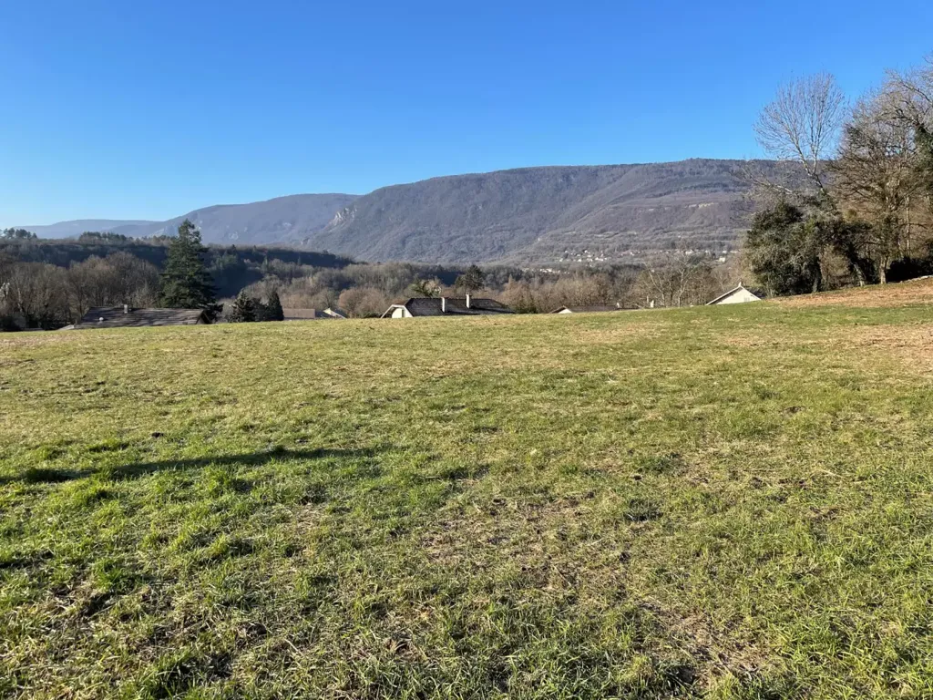 Giardino - Building Land with Mountain View in Artemare