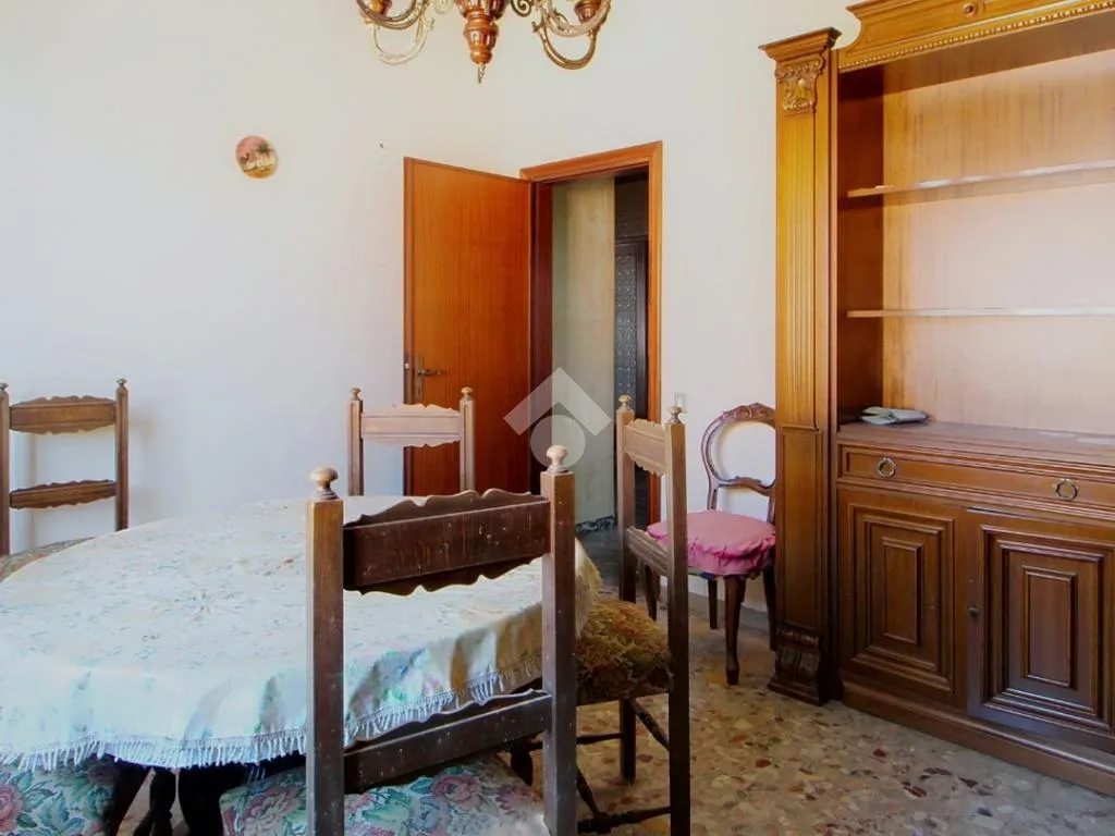 Salle à manger - Duplex Villa with Garden in Madonna dell'Acqua
