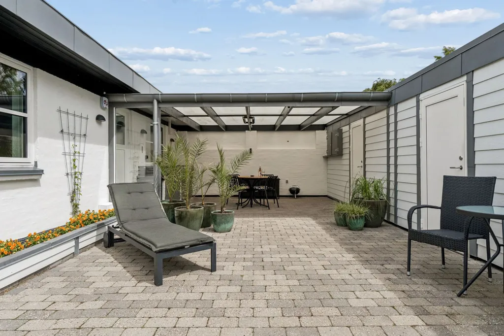 Terrazza - 1975 Brick Terraced House in Odense NØ