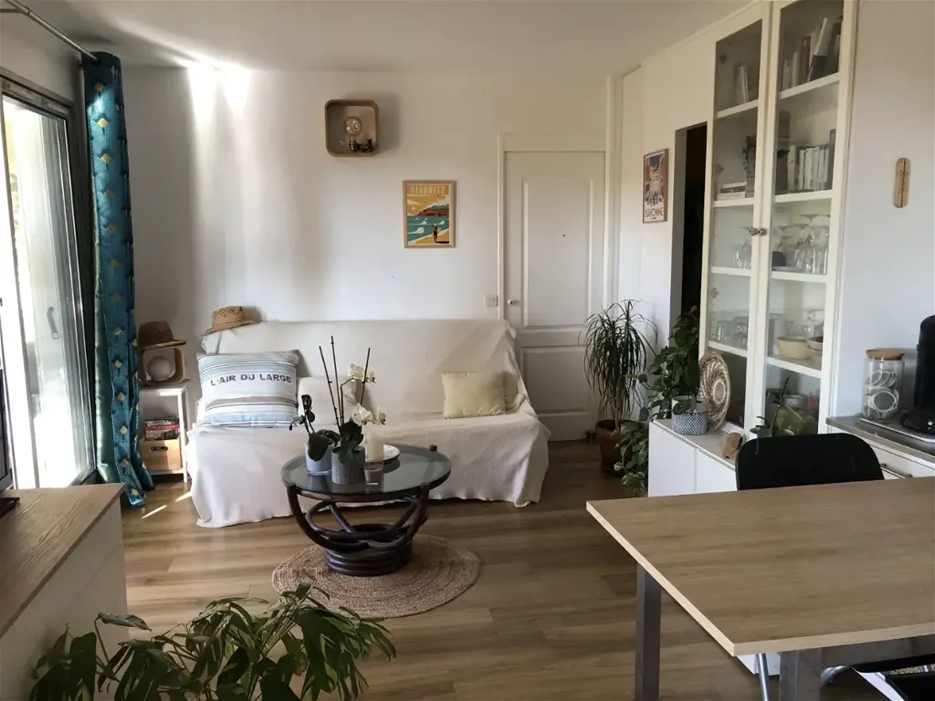Soggiorno - Meubled Flat with Terrace in Le Cannet