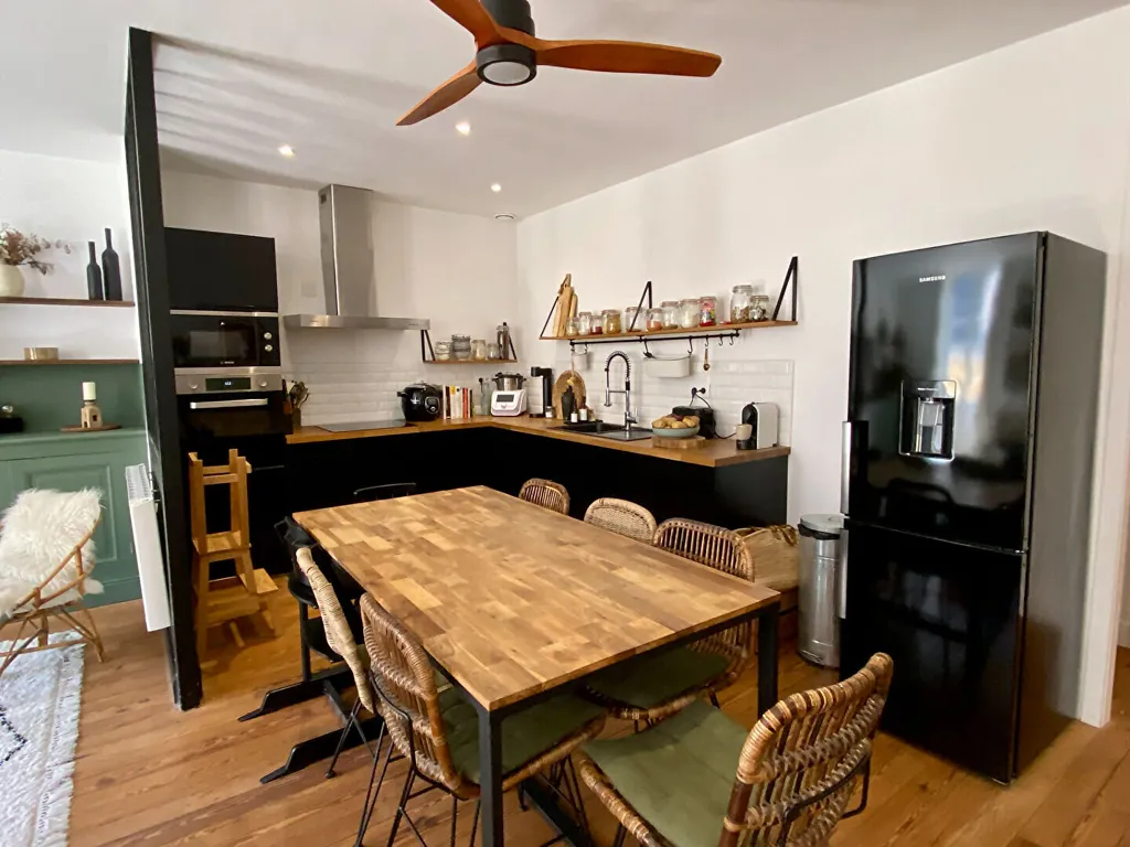 Söögituba - Characterful Apartment with Light Well in Bayonne