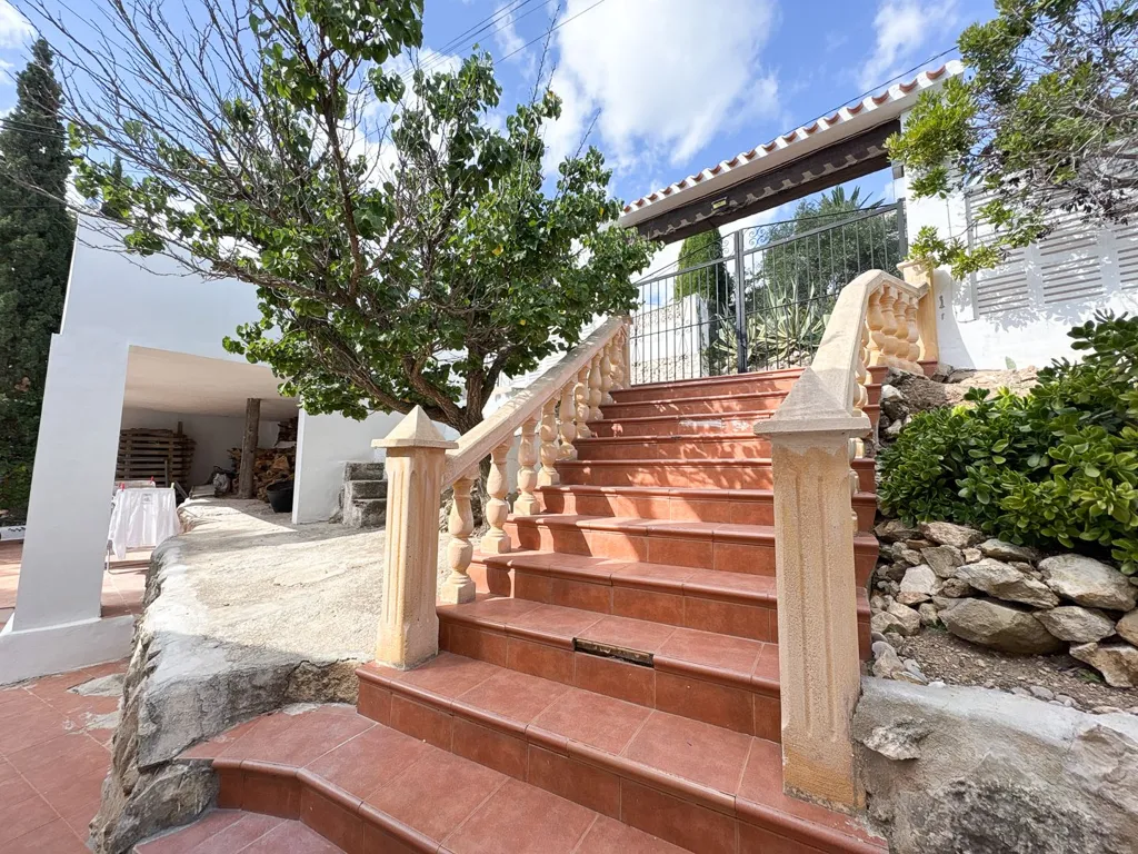 Toad - Mediterranean Chalet with Garden in Jávea