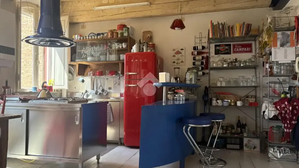 Cuisine - Two-Bedroom Apartment in Historic Centre, Ferrara