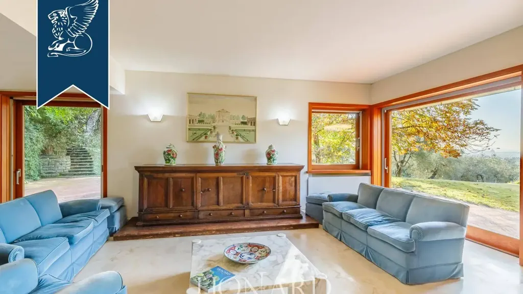 Soggiorno - Luxury Villa with Skyline View in Settignano