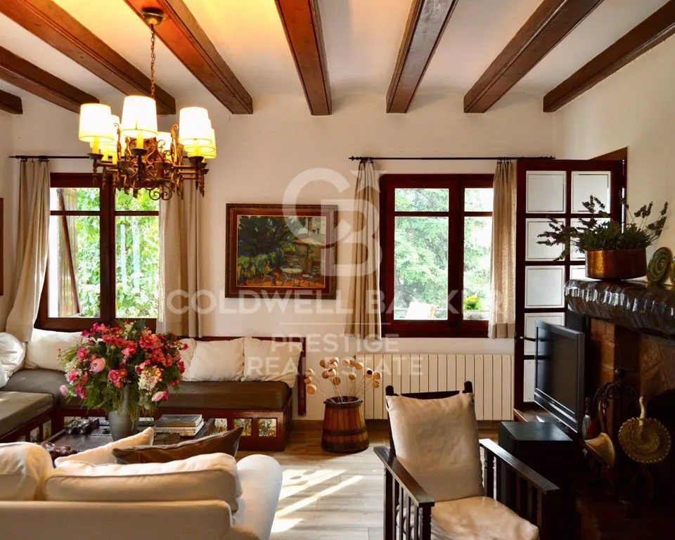 Soggiorno - Luxury Farmhouse with Pool in Castellví de Rosanes