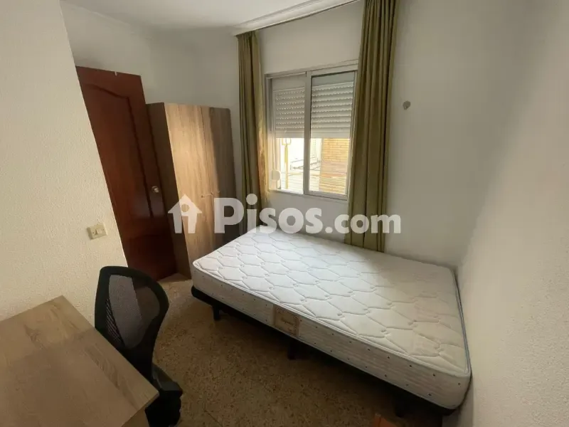 Magamistoad - Student Flat with Balcony in Seville