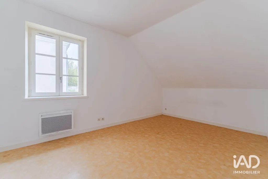 Pièces - Immeuble de Rapport avec Deux Appartements à Charentilly