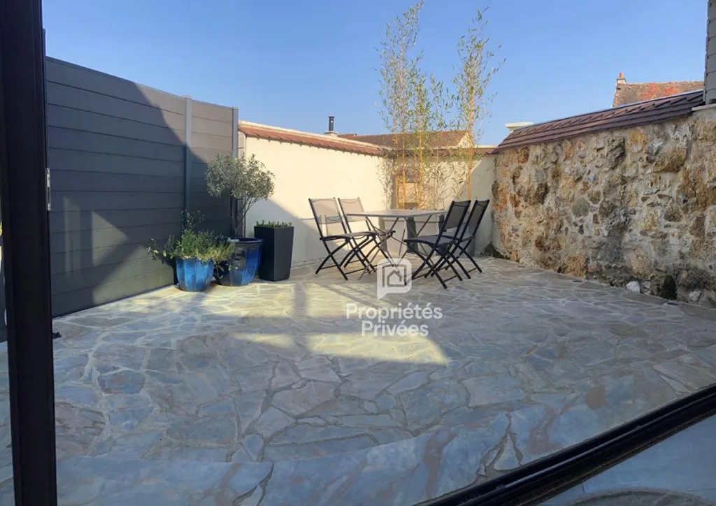 Aed - Modern House with Terrace in Thoiry