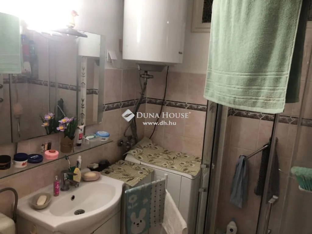 Bagni - Apartment with Balcony in Komló