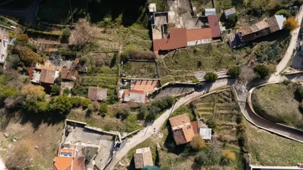 Villa with Garden in Poli