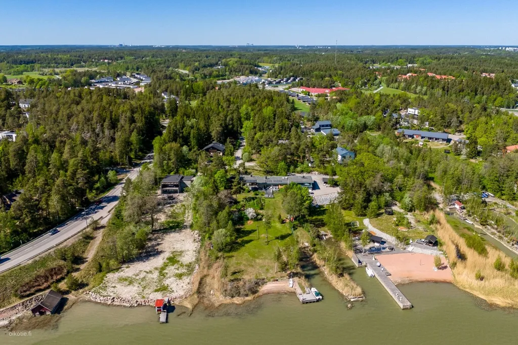Vue aérienne - Beachfront House with Private Shore in Hirvensalo