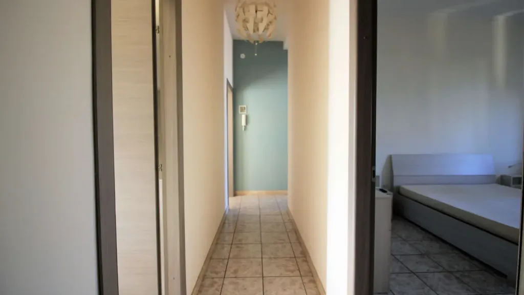 Hallway - Fully Furnished Attic in Central Catania