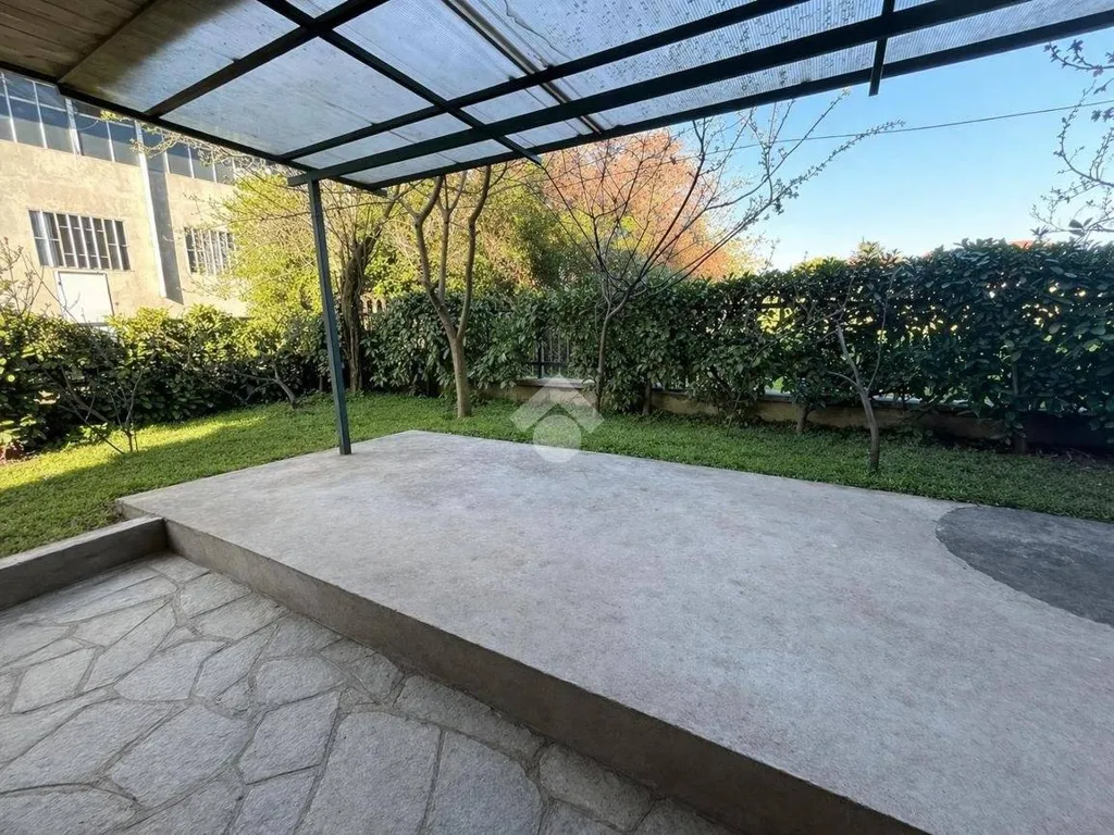 Terrass - Duplex Villa with Private Garden in Rivalta di Torino