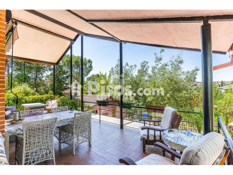 Terrass - Chalet with Pool in Monterrozas-Parquerrozas