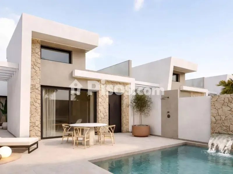 Bassein - Chalet with Private Pool in Los Alcázares
