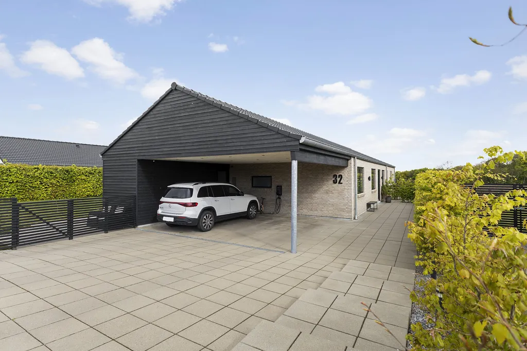 Extérieur - Modern Villa with Terraced Garden in Struer
