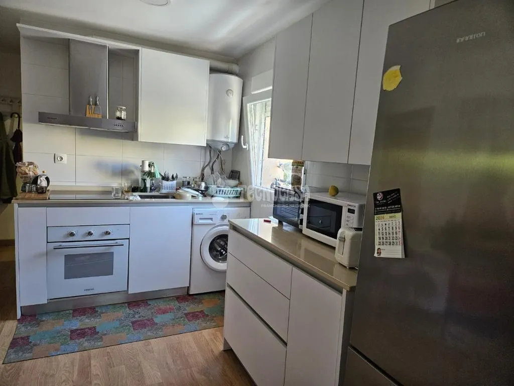 Köök - Completely Renovated Flat with Balcony in Zaidín