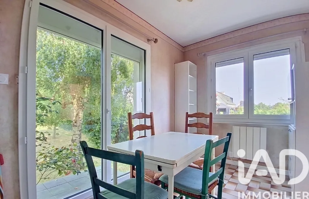 Sala da pranzo - 3-Bedroom House with Constructible Land in Pleugueneuc