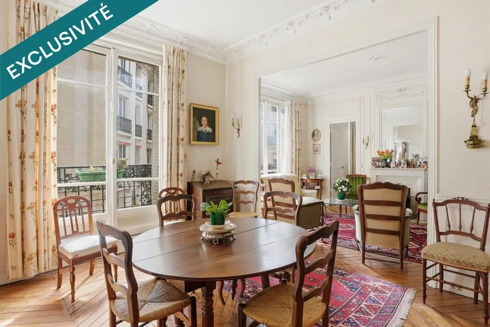 Salle à manger - Appartement Lumineux avec 3 Chambres à Paris 16e
