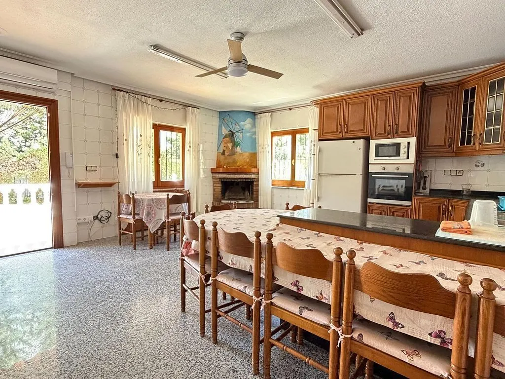 Köök - Chalet with Pool and Terrace in La Puebla