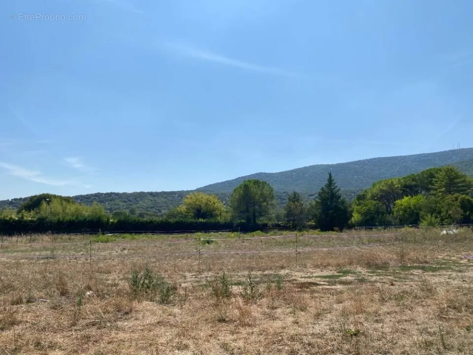 Giardino - Rural Plot with Garden in Brissac