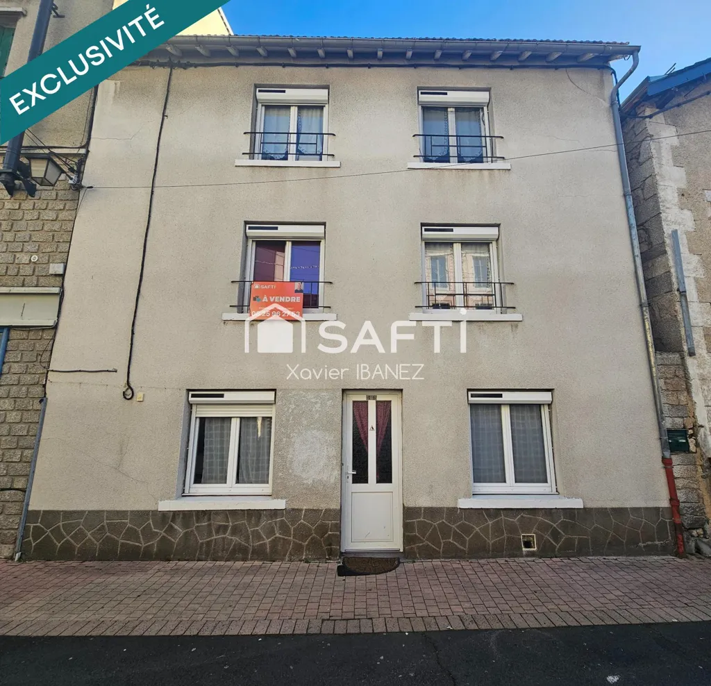 Extérieur - Maison de Ville avec Cour Intérieure à Saint-Chély-D'Apcher