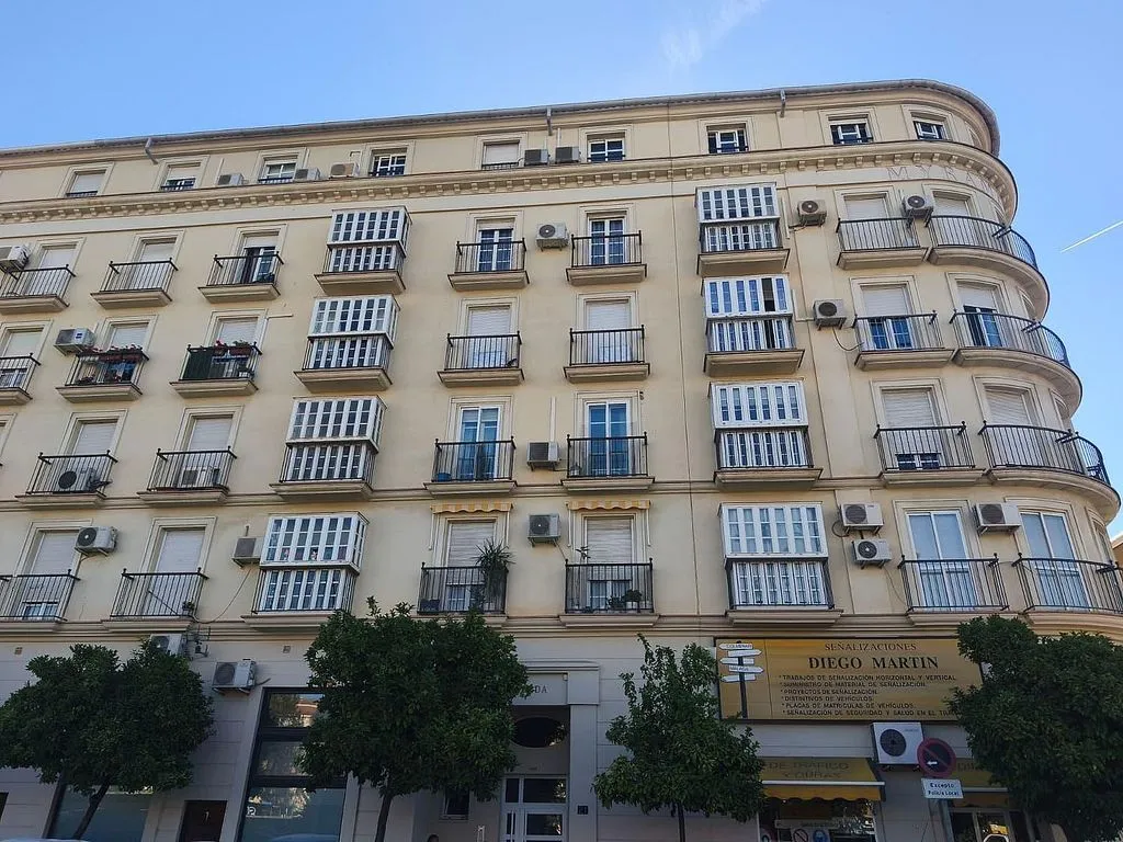 Välivaade - Apartment with Garage in La Goleta, Málaga