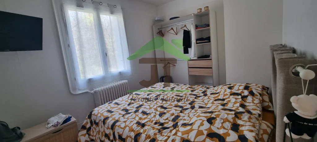 Chambres - Maison avec Jardin à Vald'Yerre