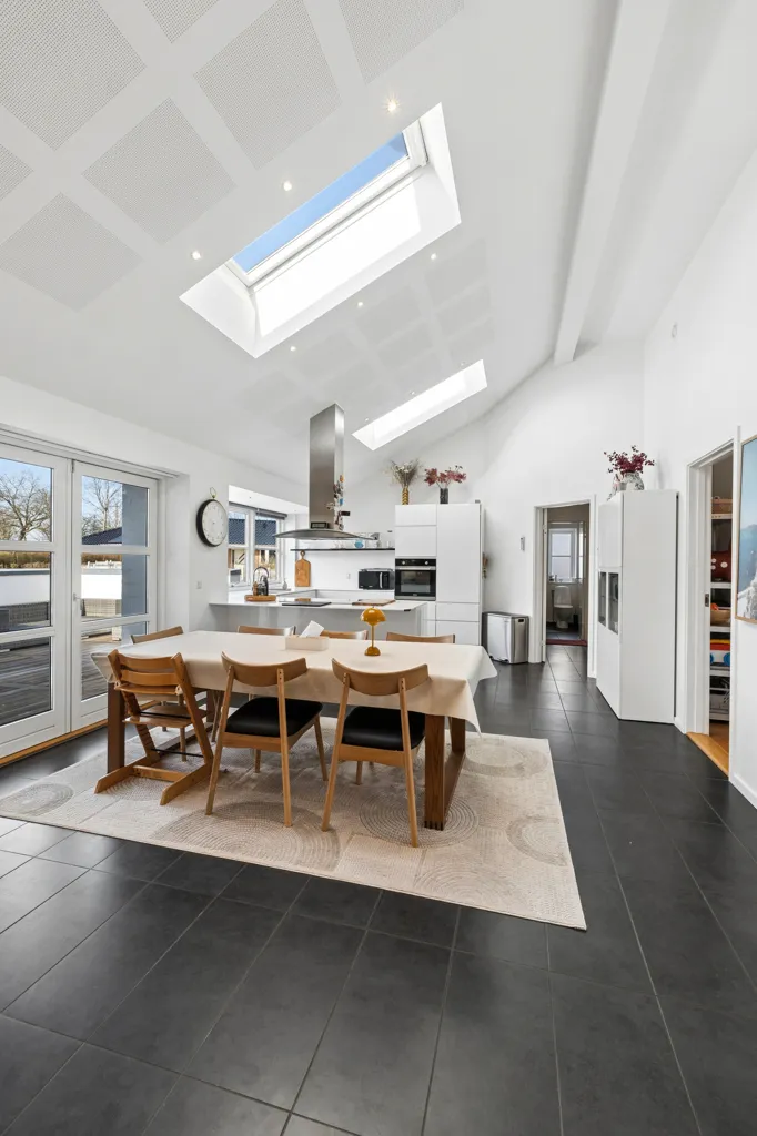 Salle à manger - Architect-designed Villa with Garden in Køge