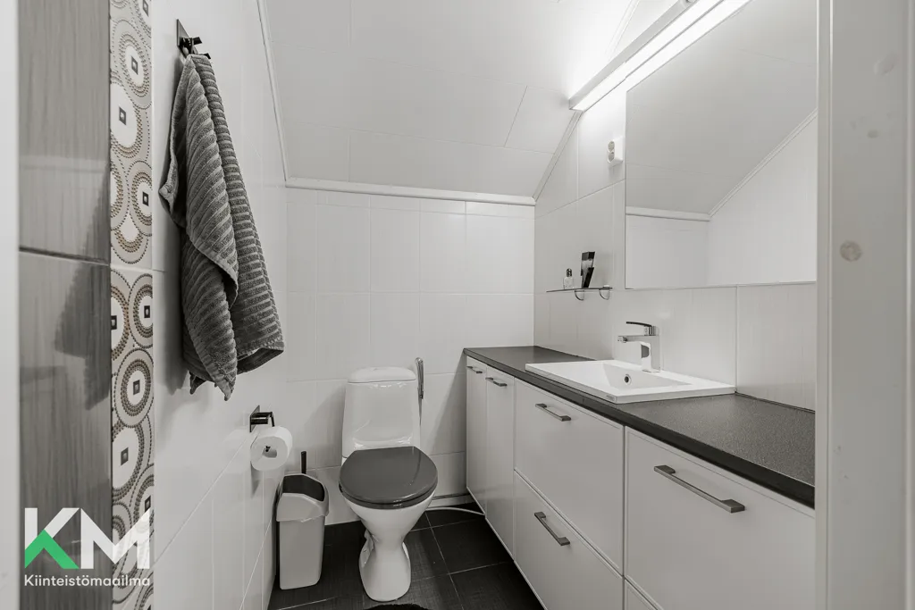 Vannitoad - Spacious Detached House with Garden in Soukkajoki
