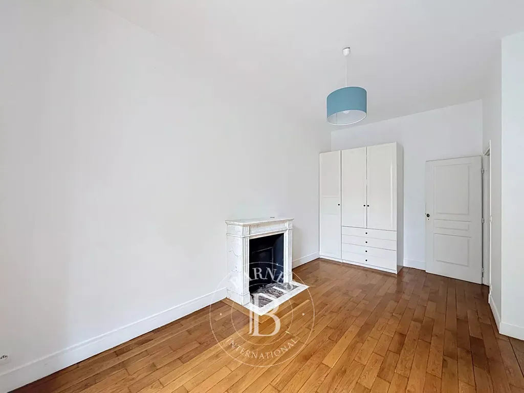 Toad - Flat with Double Reception in Rue Pierre Cherest