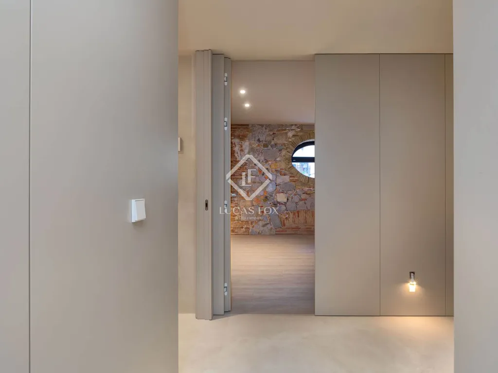Entrée - Penthouse in Renovated Palace, Girona