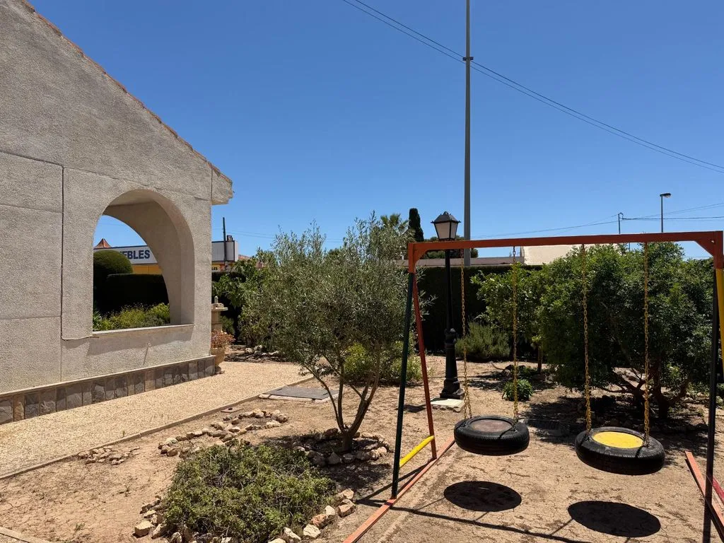 Aed - Chalet with Pool and Terrace in La Puebla