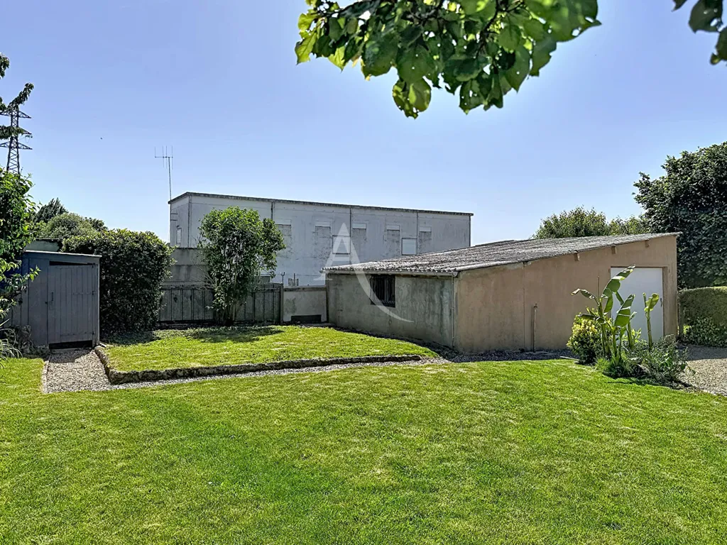 Aed - Fully Renovated House with Garden in Mayenne