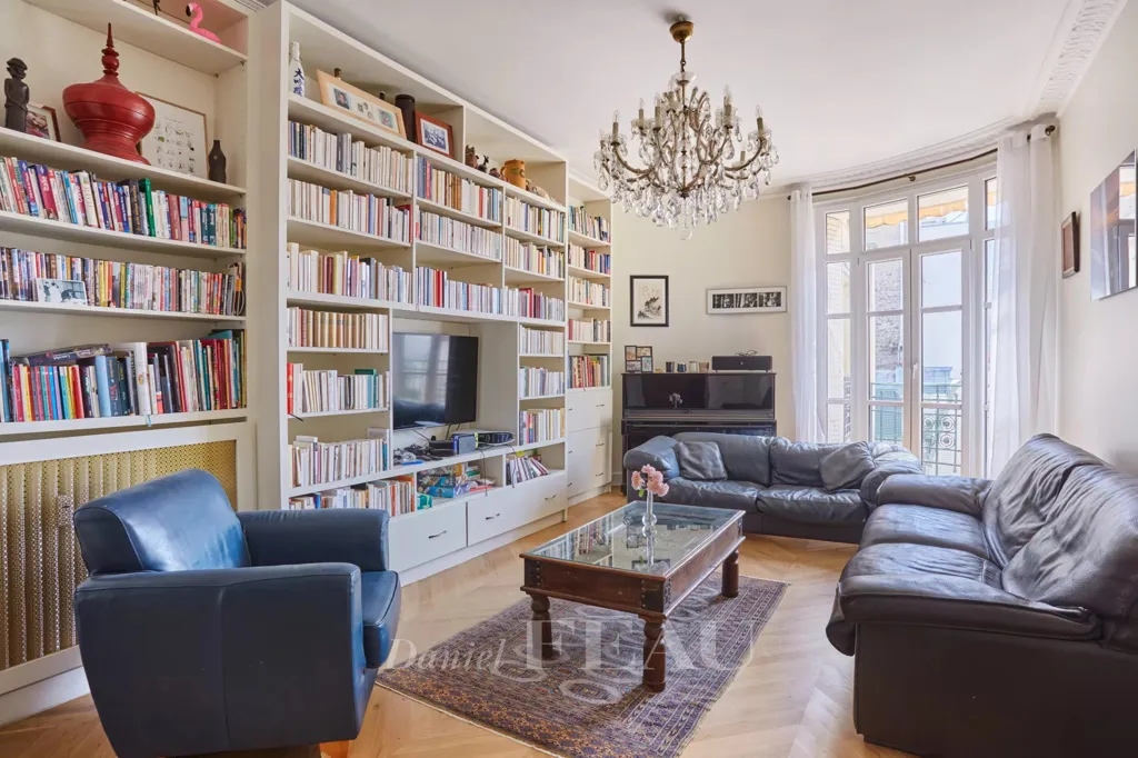 Elutuba - Duplex Apartment with Terraces in Paris 17th