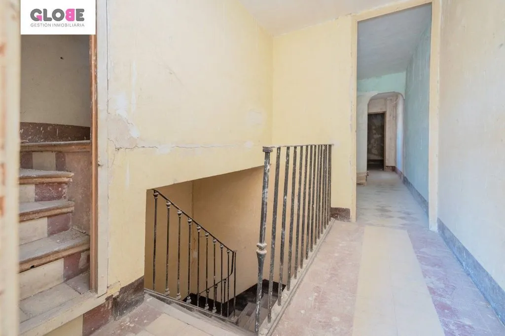 Toad - Apartment with Plaza Views in Granada Centre