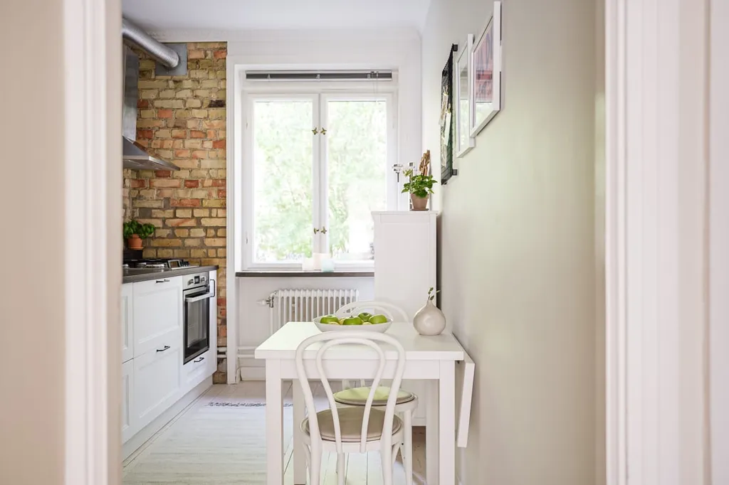Cuisine - 1930s Character Flat with Garden in Värnhem