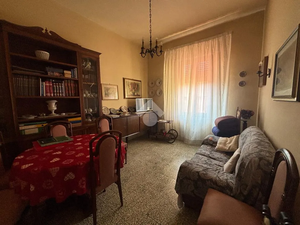 Söögituba - Apartment with Balcony in Pontedera