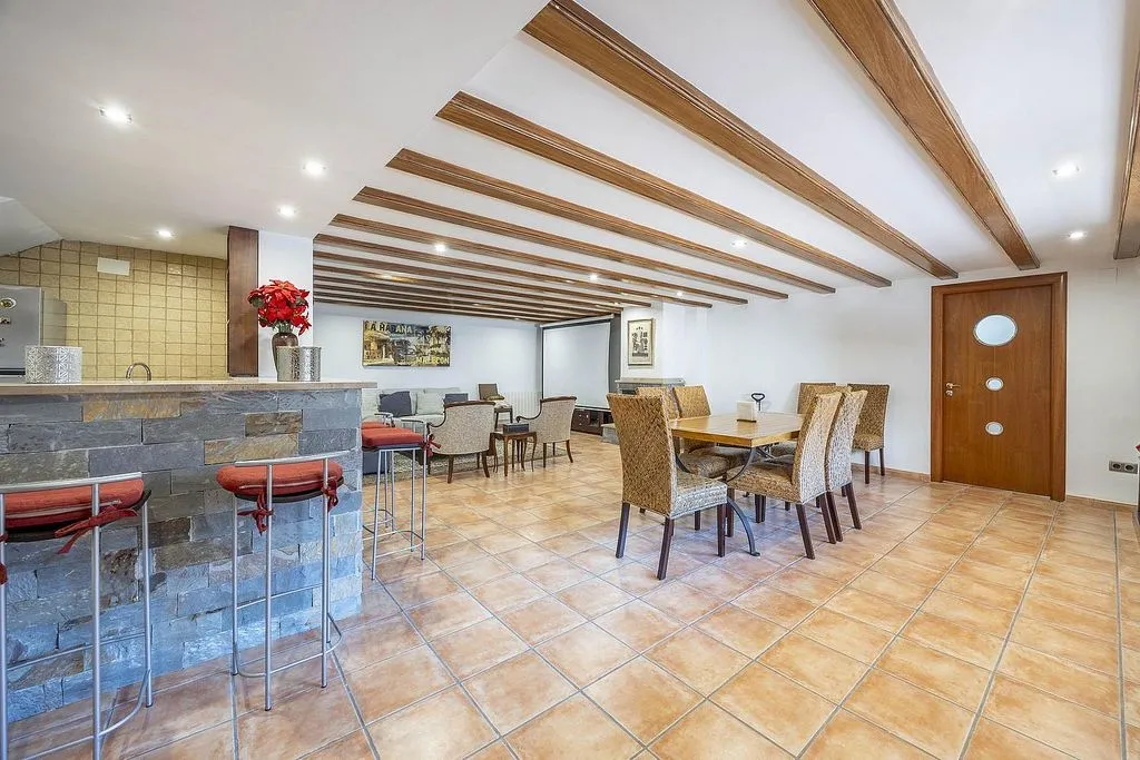 Söögituba - Luxury House with Pool in San Antonio de Benagéber