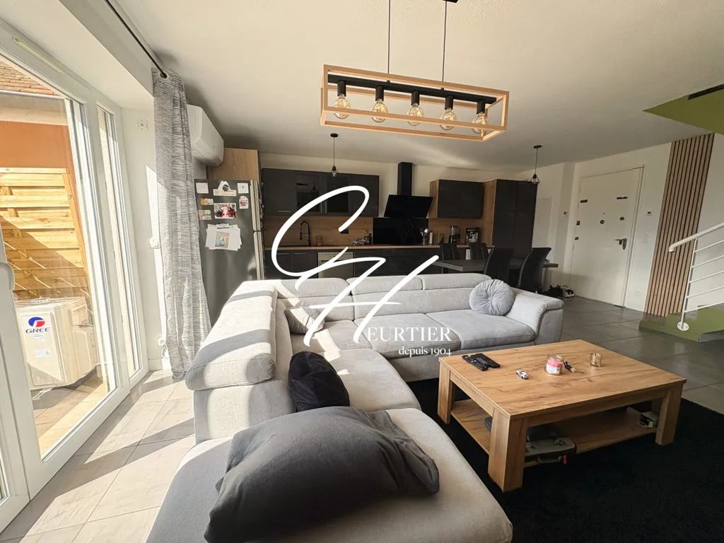 Elutuba - Duplex Apartment with Mountain View in Voiron