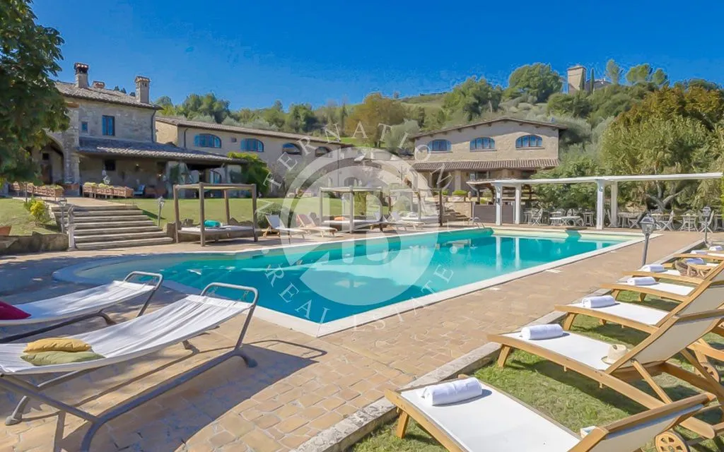 Piscine - 12-Bedroom Villa with Pool in Todi, Italy