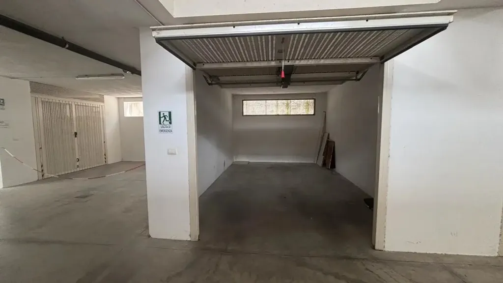 Garage - Attico with Panoramic View in Montesilvano