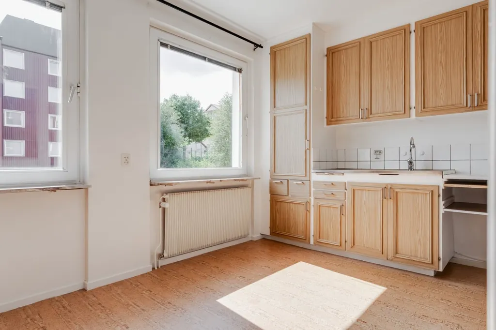 Cucina - Ground Floor Apartment with Balcony in Knalleland