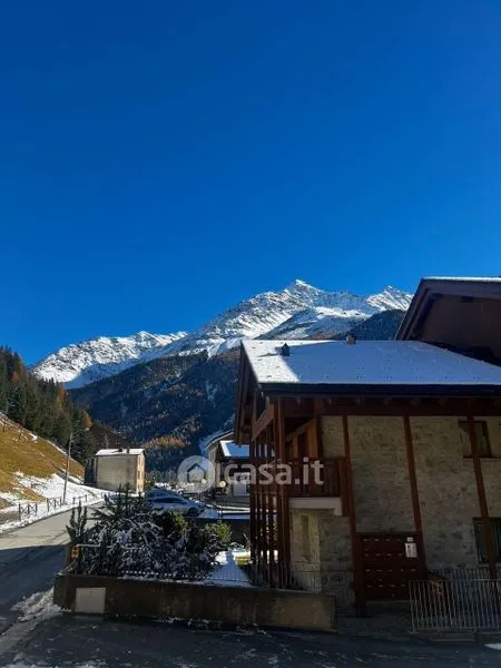Chalet Apartment with Panoramic Balcony in Valfurva